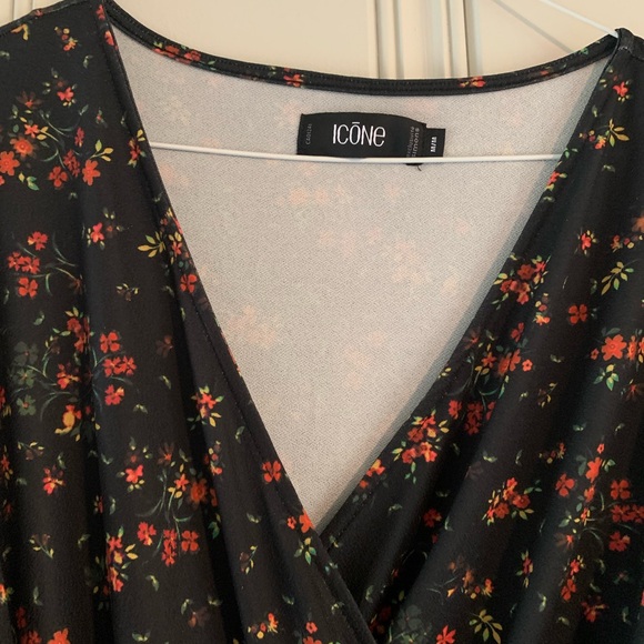 Icone for Simons surplice midi dress - Picture 3 of 6